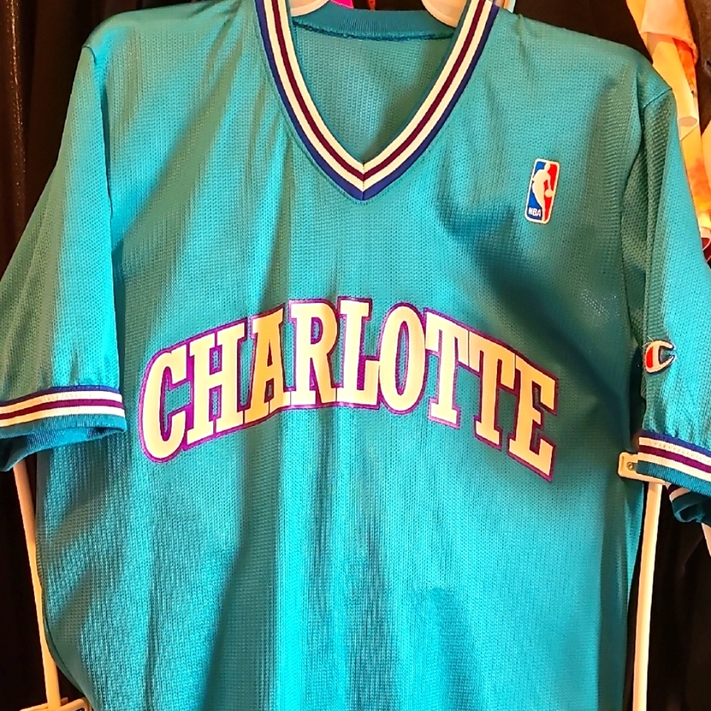 Vintage Champion Charlotte Hornets Teal Mesh Jersey Shirt